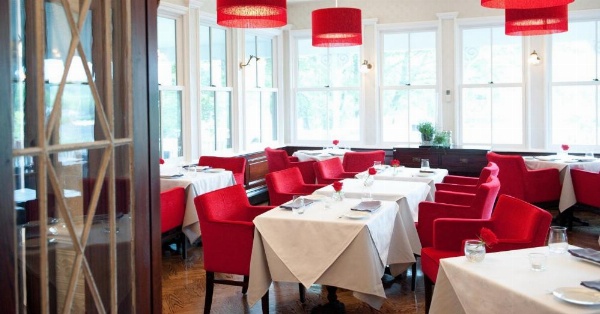 Relais Chateaux Camden Harbour Inn image 8